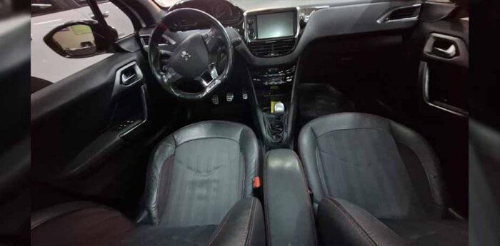 208 1.6 GT - Imagen 4