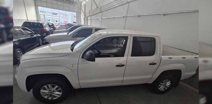 AMAROK 2.0TD 4X2 DC TRENDLINE 140 HP L/17 - Imagen 2