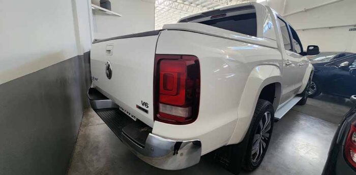 AMAROK V6 3.0TD 4X4 DC AT 258 HP EXTREME - Imagen 3