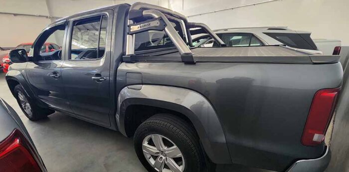 AMAROK 2.0TD 4X2 DC HIGHLINE 180 HP AUTOMATICA L/17 - Imagen 2