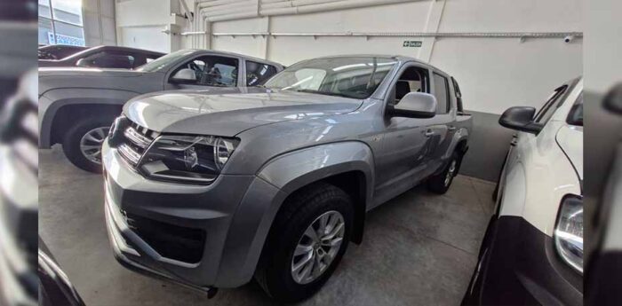 AMAROK 2.0TD 4X2 DC CONFORT 180 HP L/17