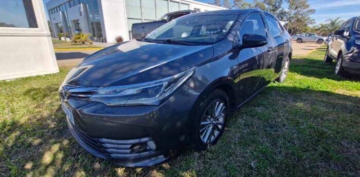 COROLLA 1.8 XEI L/17 PACK CVT