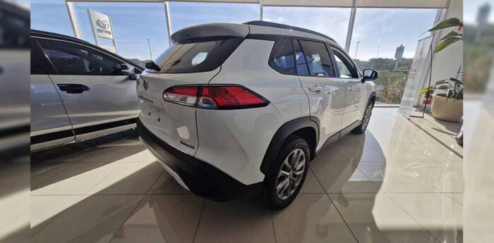 COROLLA CROSS 2.0 XLI - Imagen 3