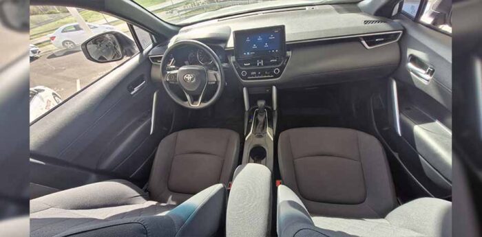 COROLLA CROSS 2.0 XLI - Imagen 4