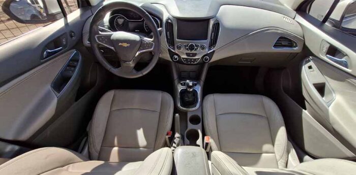 CRUZE 1,4 4 PTAS LTZ - Imagen 4