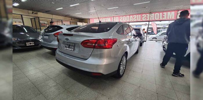 FOCUS L/16 2.0 4 P SE PLUS POWERSHIFT - Imagen 3