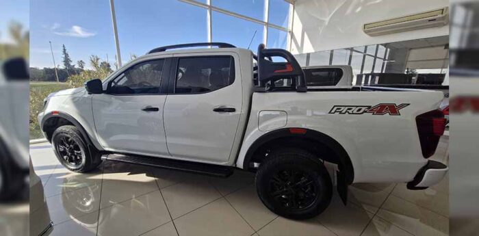 FRONTIER 2.3 4X4 PRO4X - Imagen 2