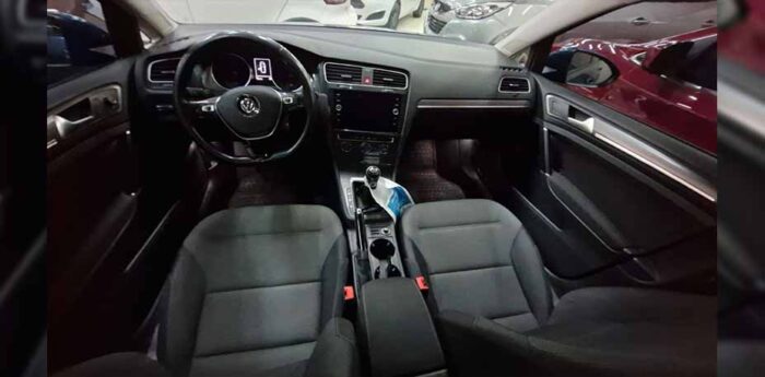GOLF 1.4 CONFORT M/T - Imagen 4