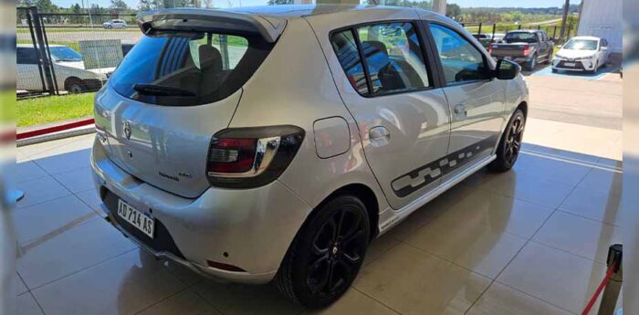SANDERO 2.0 RS - Imagen 3