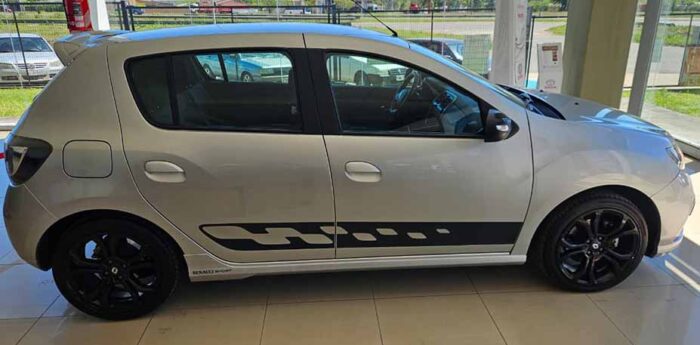 SANDERO 2.0 RS - Imagen 9