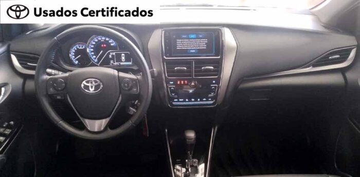 YARIS XLS CVT PACK 4P - Imagen 4